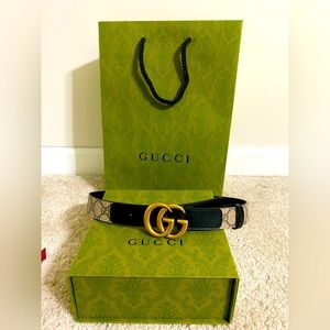Brand new Gucci belt, only worn 3 times!